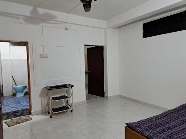 1 BHK rent house at chowkidinghee under 9k