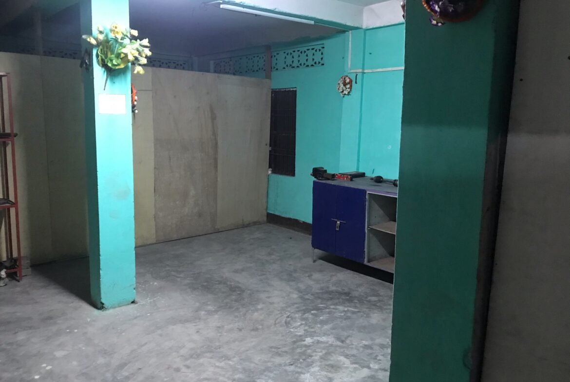 commercial rent space at amolapatty