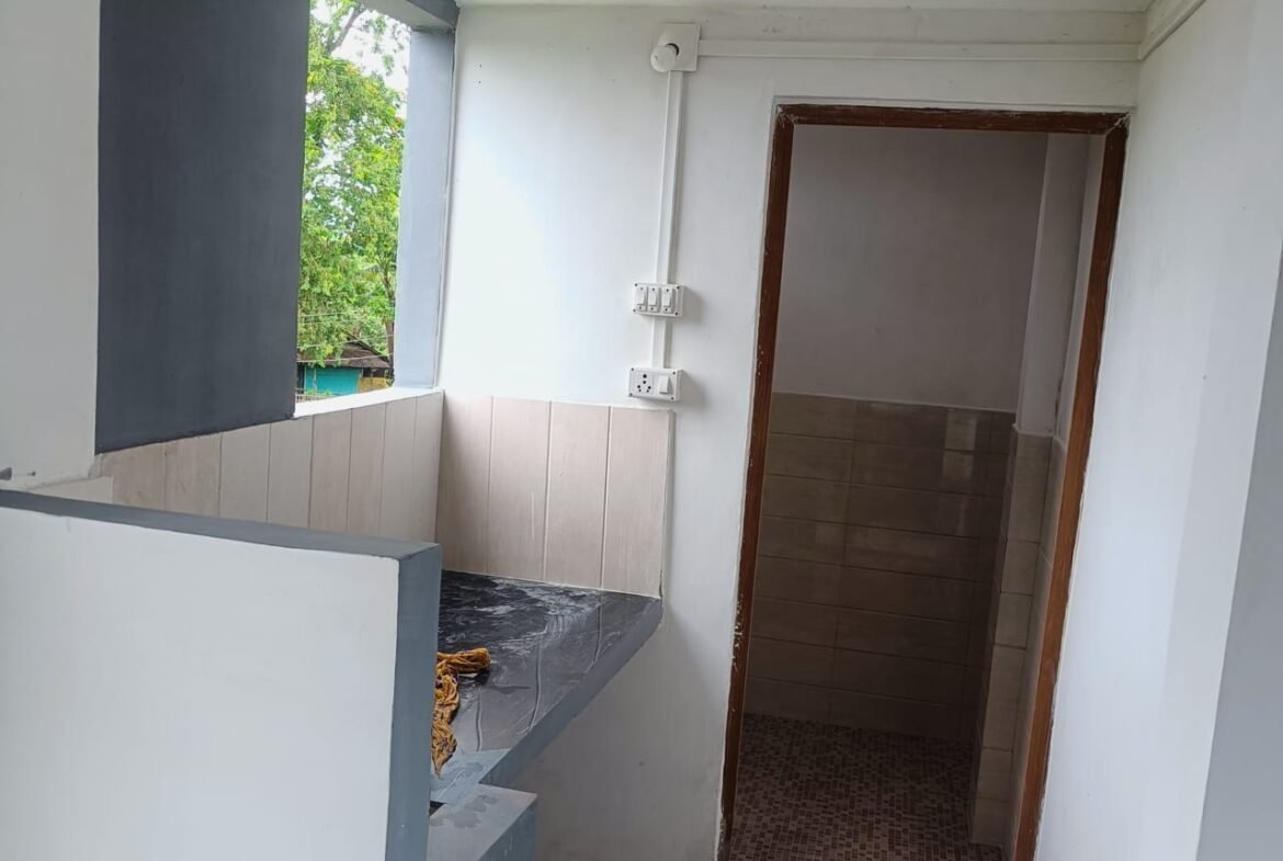 1 RK House for rent at Amolapatty in Dibrugarh
