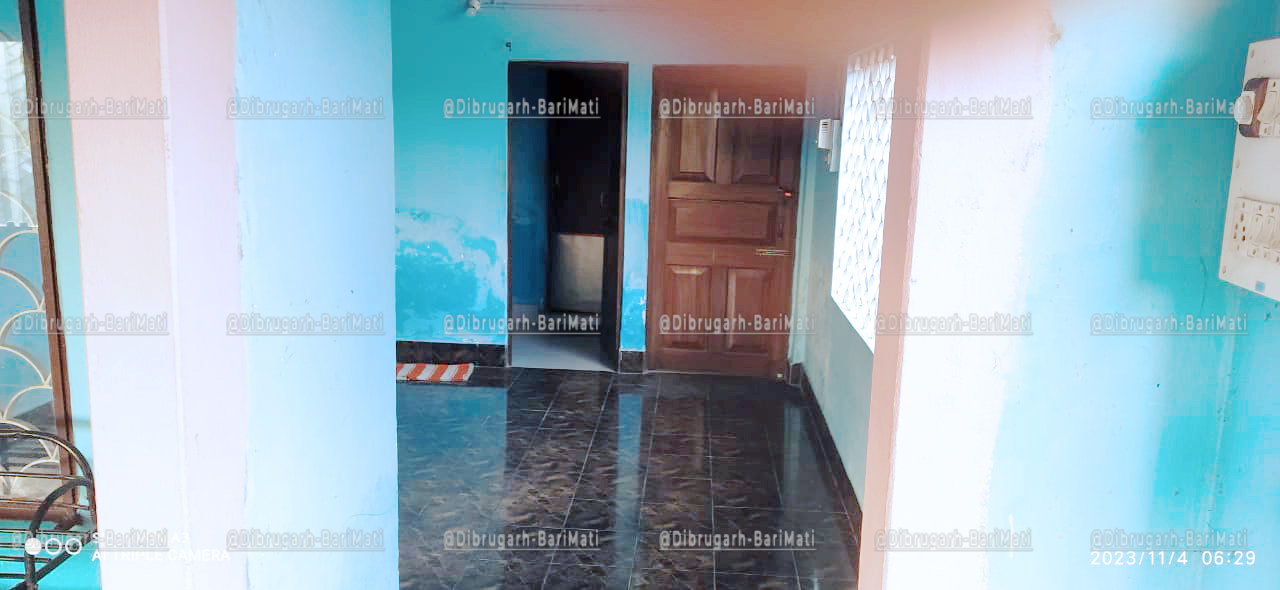 Perfect 1 BHK house for rent for small families at Thana Chariali, Dibrugarh, near Reliance Trends, for just 7000 rupees.