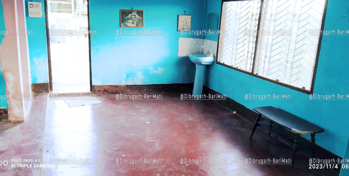 Affordable 1 BHK house for rent at Thana Chariali, Dibrugarh, near Reliance Trends, for just 7000 rupees