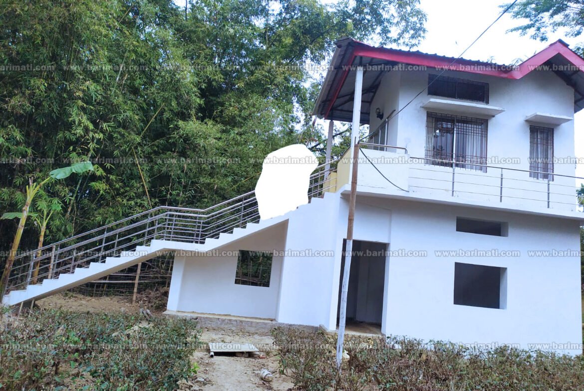 6 room guest house for rent at Lepetkata in Dibrugarh under 25K