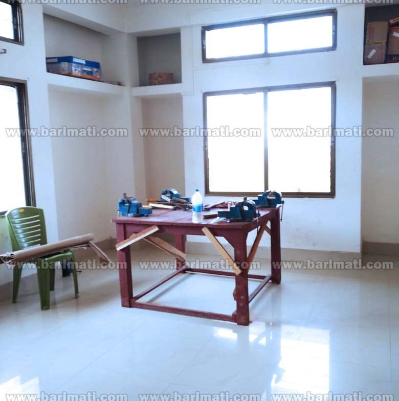 Prime commercial rental opportunity: 1330 sq ft space available on the 1st floor in Khalihamari, Dibrugarh