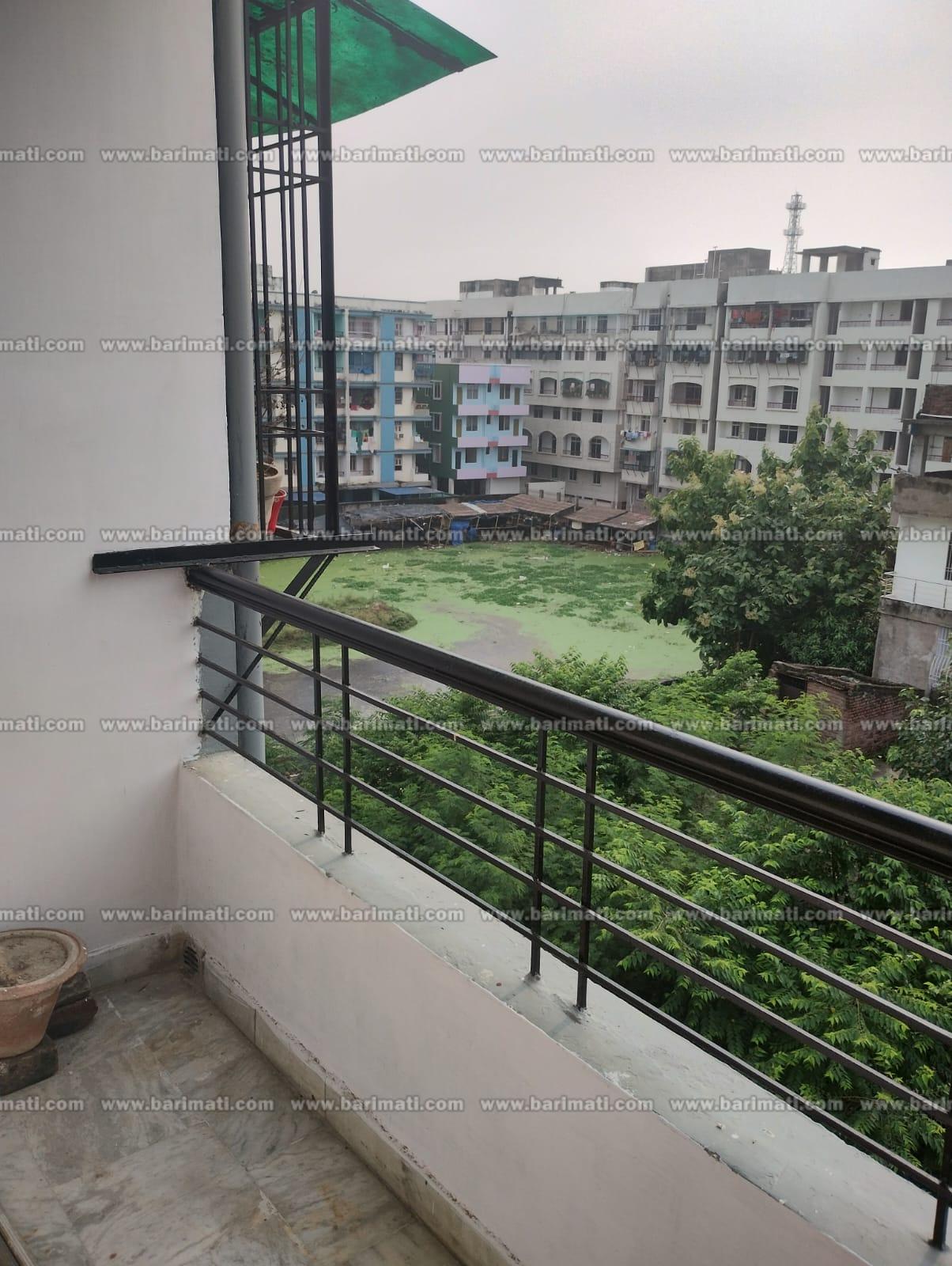 Affordable 3 BHK flat for rent near Bailey Road, Patna, 4th floor, with car parking, rent ₹13,000 in a prime location