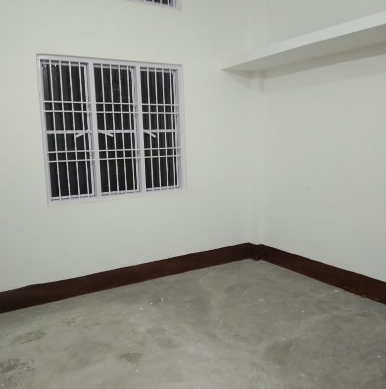 Comfortable 1 BHK house for rent at Graham Bazaar, Dibrugarh, under ₹10,000, 1st-floor accommodation for families or bachelors Dibrugarh bari mati