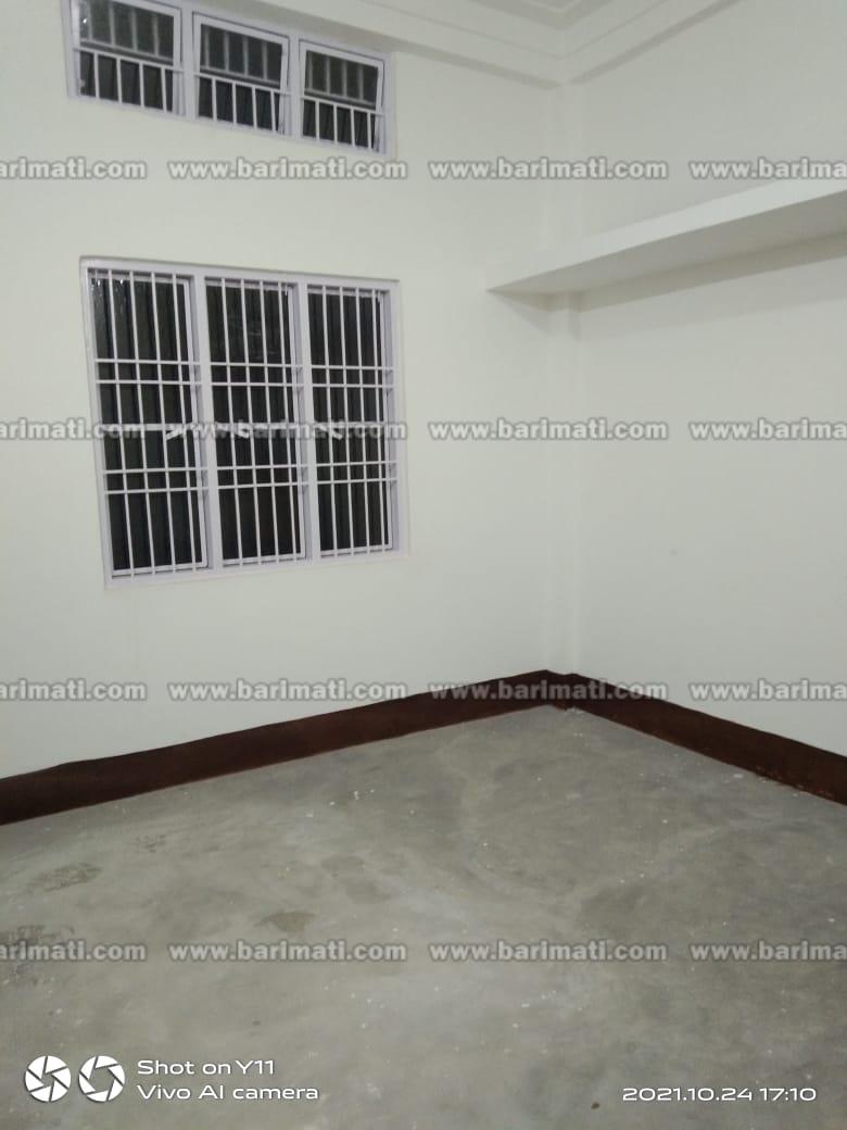 Comfortable 1 BHK house for rent at Graham Bazaar, Dibrugarh, under ₹10,000, 1st-floor accommodation for families or bachelors Dibrugarh bari mati