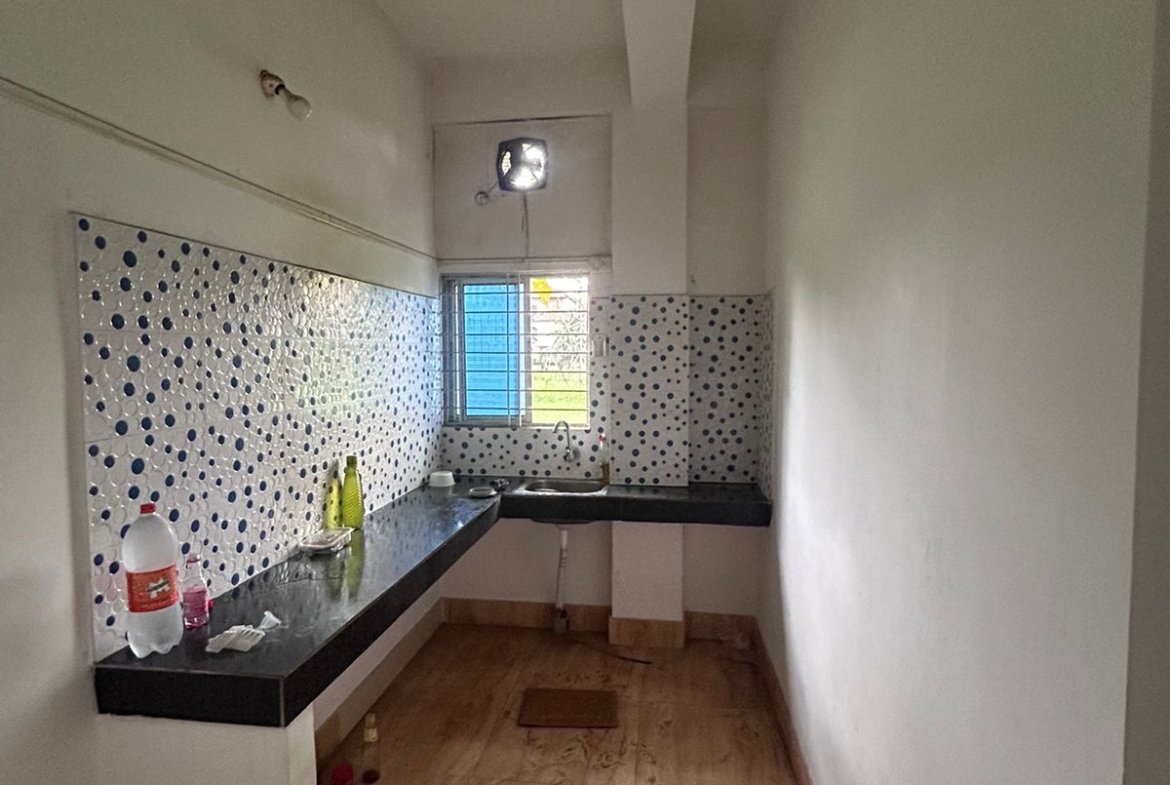 Spacious 2 BHK ground floor flat for rent in Kahilipara, Guwahati at Vinayak Path, Kalyani Nagar for Rs 12,000 per month