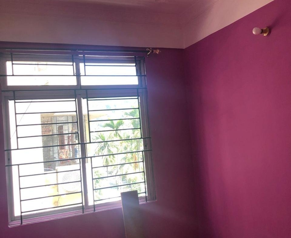 3 BHK furnished flat on 4th floor at Birubari, Guwahati for Rs 22,000/month with amenities like AC, wardrobe, fans, and lights