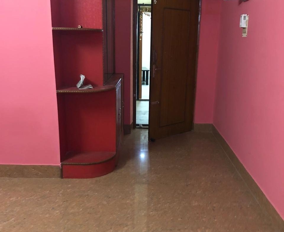 Semi Furnished 3 BHK flat for rent in Birubari, Guwahati at prime location on the 4th floor for Rs 22,000 per month