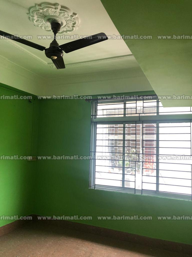 Modern 3 BHK rental flat at Birubari, Guwahati, on the 4th floor, furnished with AC, fans, lights, and wardrobe at Rs 22,000/month