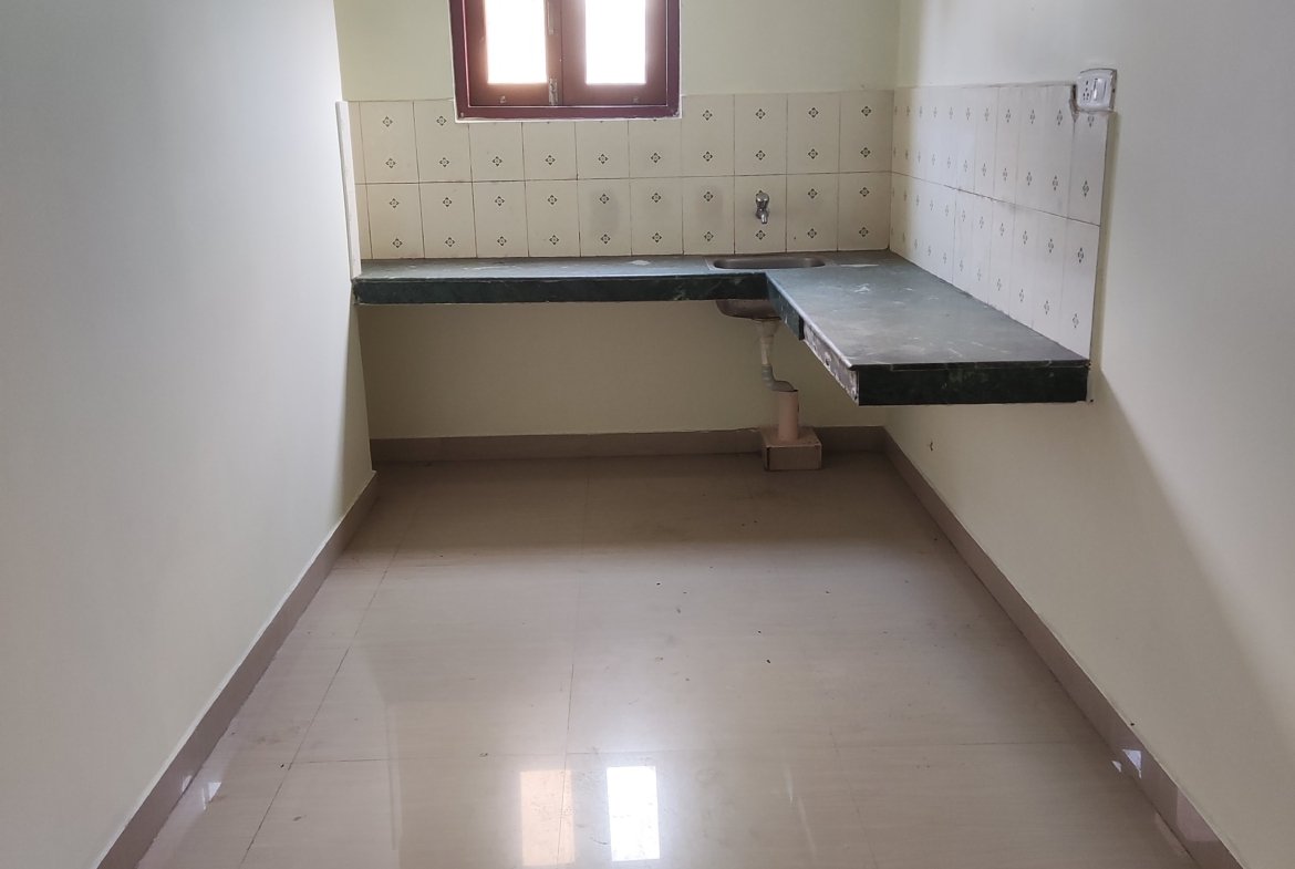 Affordable 2 BHK house in Lokhra, Guwahati with car parking space, available for rent at Rs 12,000