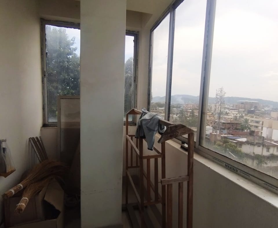 Bright 3 BHK semi-furnished flat for rent on the 1st floor at Silpukhuri.