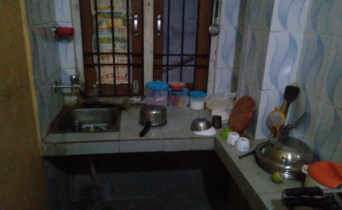 Budget-Friendly Ground Floor 1 BHK Rental in Dhirenpara, Guwahati with Semi-Furnished Interiors
