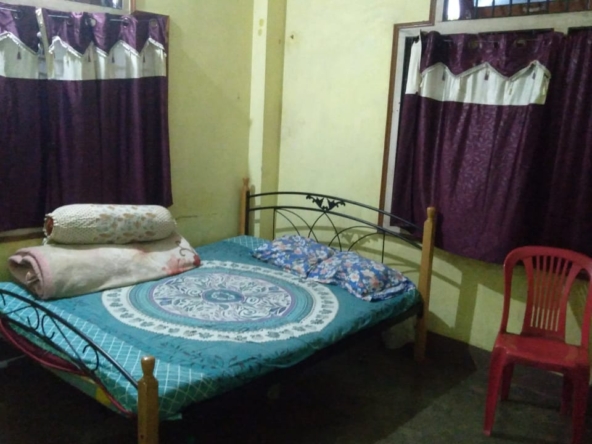 Semi-Furnished 1 BHK Apartment for Rent in Dhirenpara, Guwahati at Rs 700 Monthly on Ground Floor