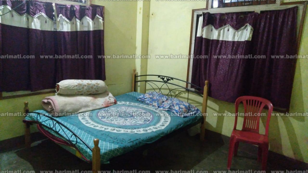 Semi-Furnished 1 BHK Apartment for Rent in Dhirenpara, Guwahati at Rs 700 Monthly on Ground Floor