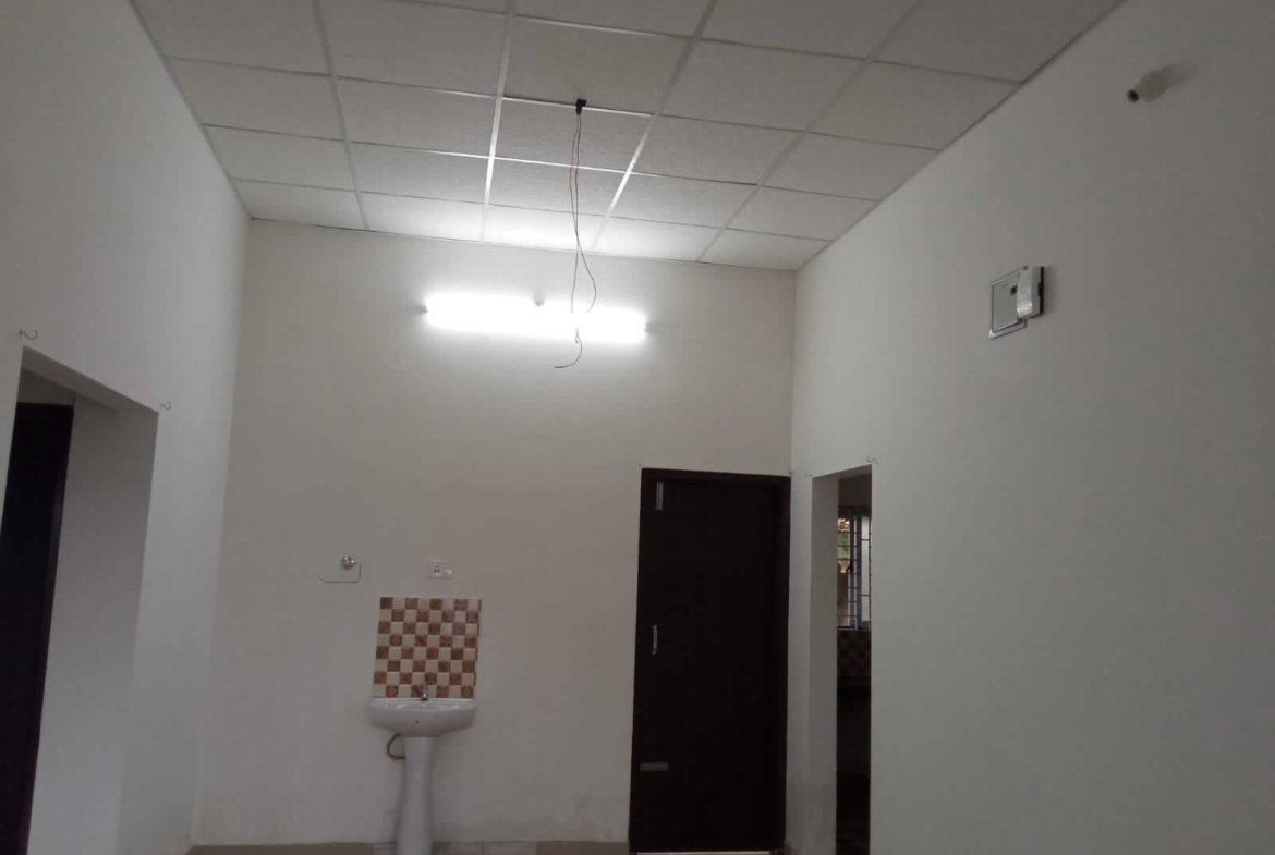 2 bhk house for rent at banipur in Dibrugarh under rs 13000