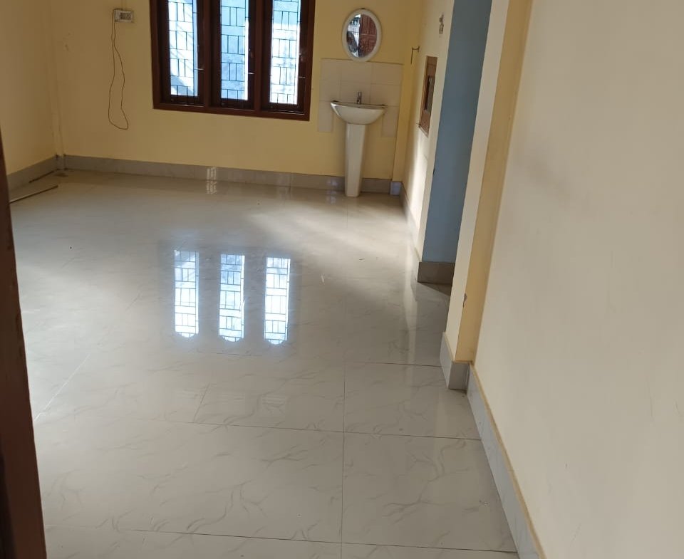 Prime location 3 BHK house at Boiragimoth, Dibrugarh, ground-floor accommodation available for rent at ₹13,000