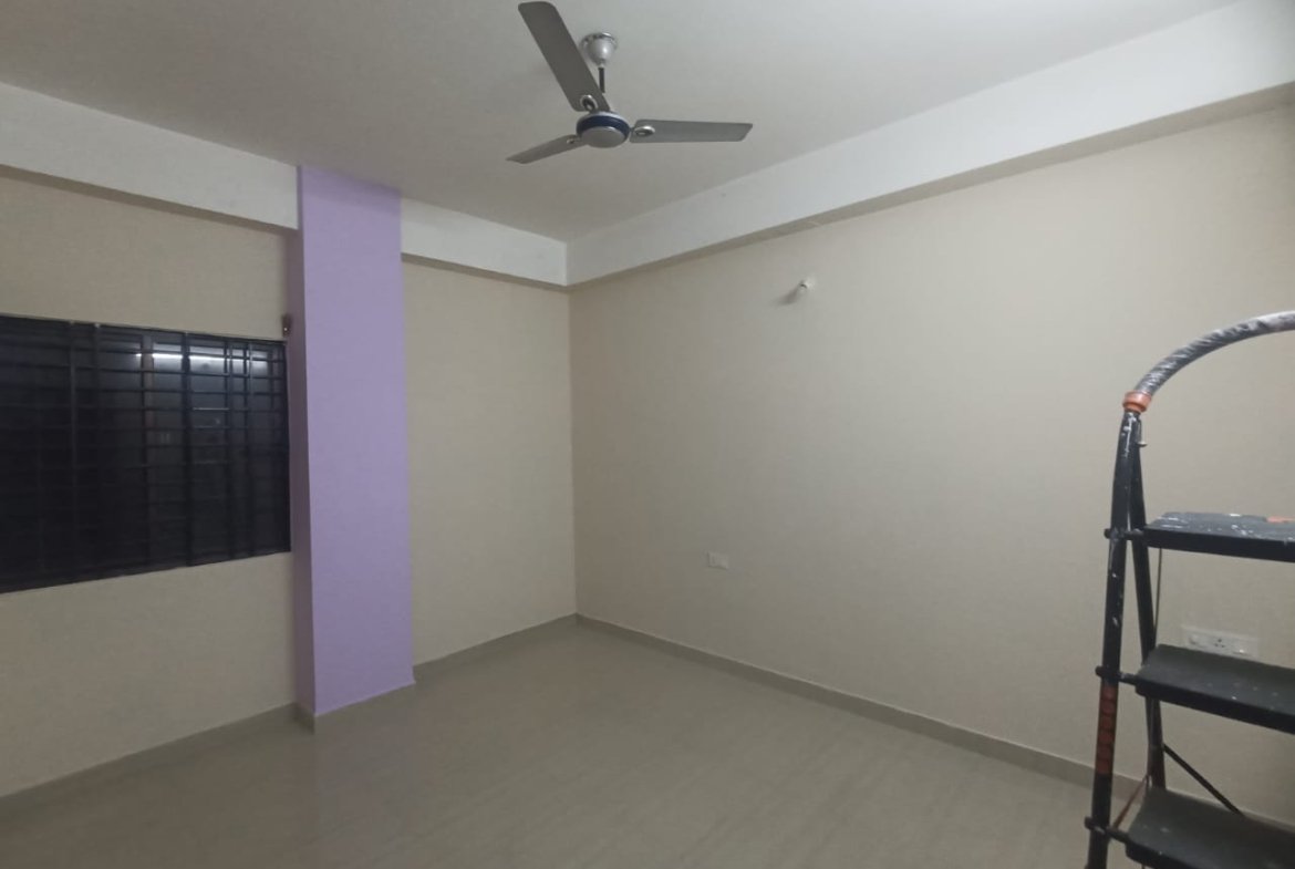 3 BHK flat for rent at JSB Chowkidinghee, Dibrugarh, affordable first-floor property in a prime location for ₹24,000