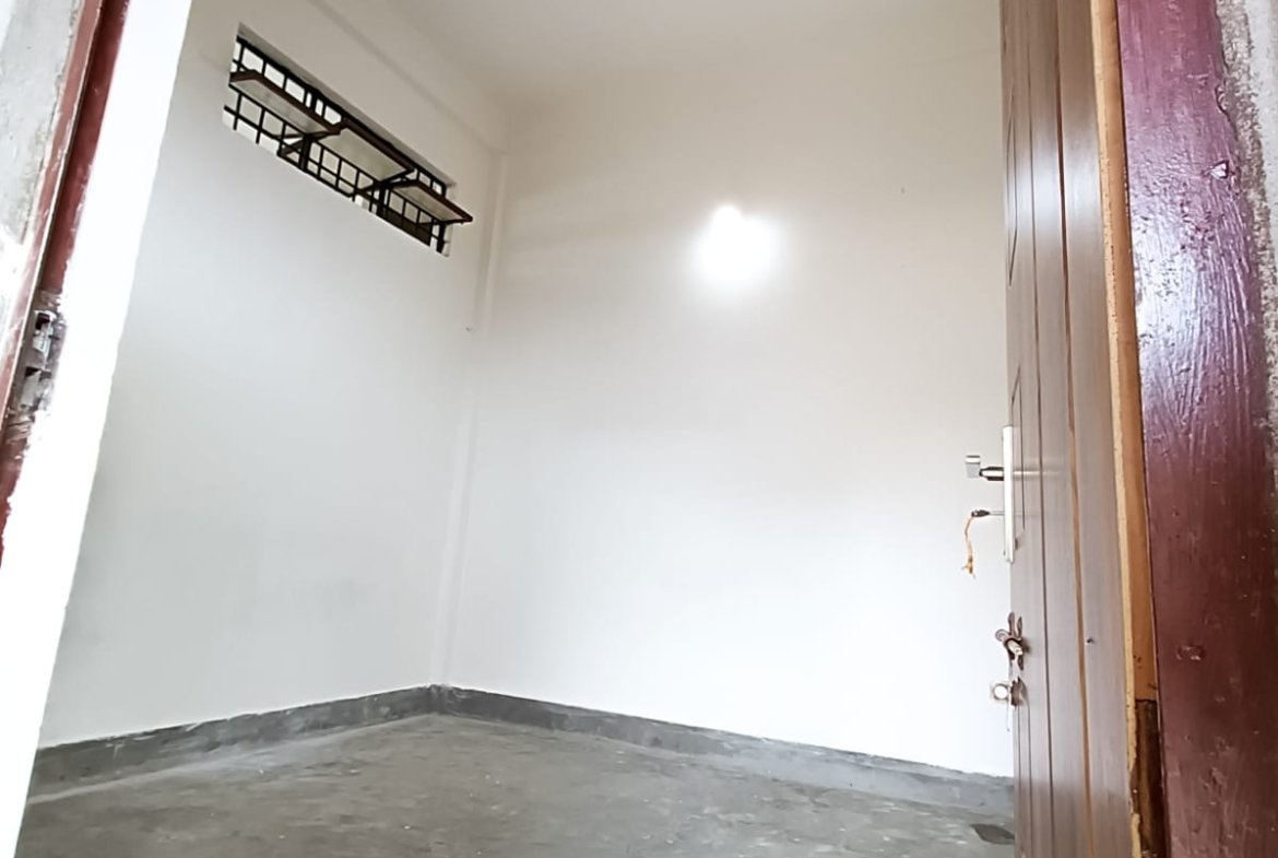 Prime location 1 BHK house for rent at Shantipara in Dibrugarh, under ₹6000, ideal for budget-friendly living on the first floor