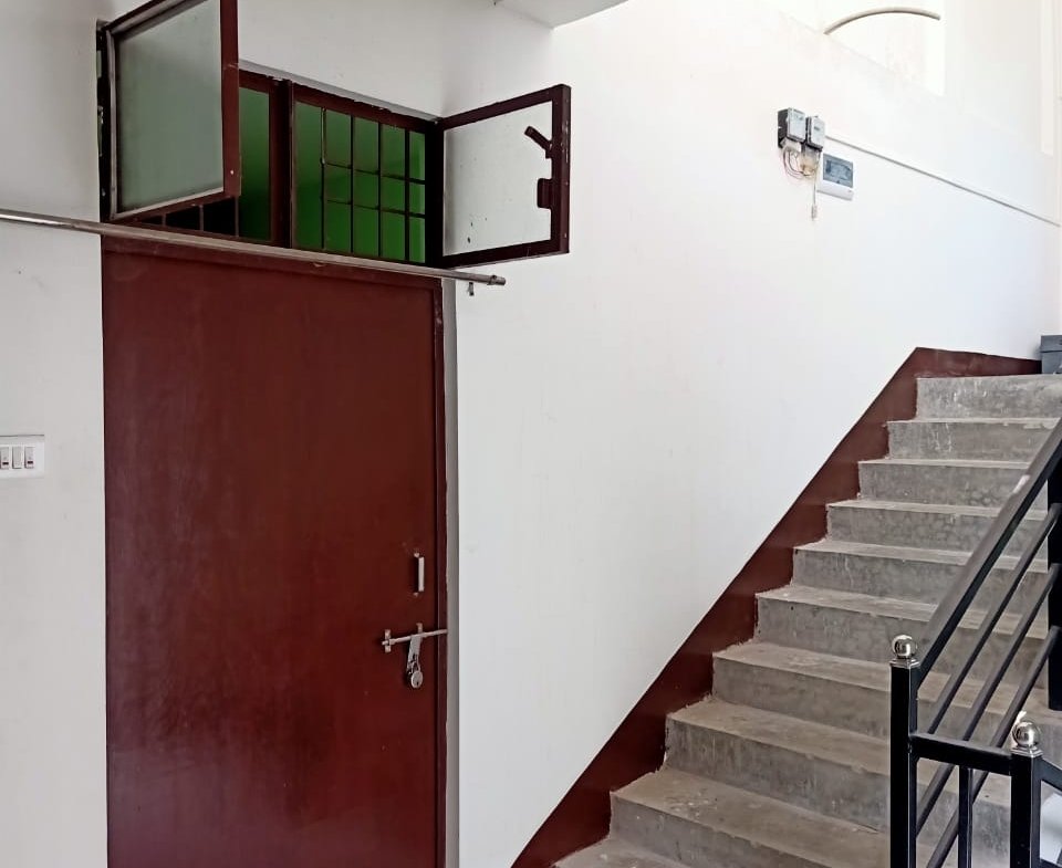First-floor 2BHK house for rent at Hijuguri, Tinsukia, under ₹8,000, ideal for small families or working professionals.