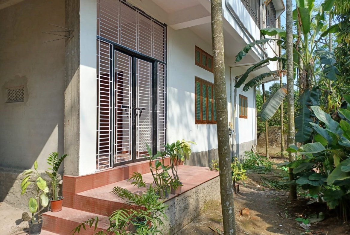 Family-friendly 2BHK house with 2 bathrooms for rent at Rongpuria, Tinsukia, for ₹14,000 in a desirable first-floor location