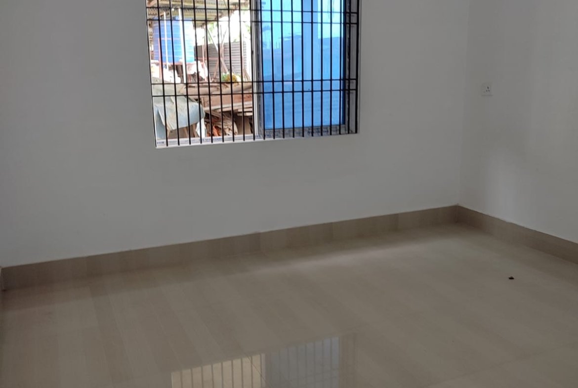 Prime location 2 BHK house with 2 bathrooms for rent at Podum Nagar in Dibrugarh, ideal for students and families, under ₹10,000