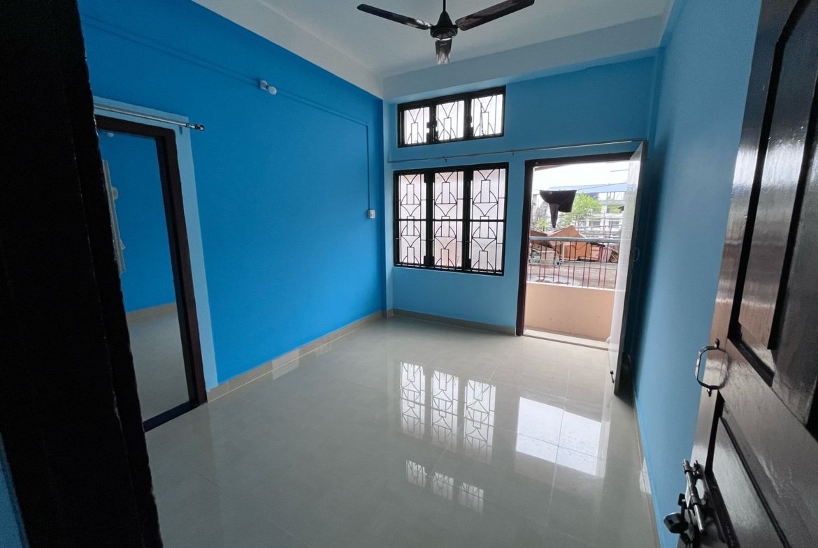 Prime 3 BHK house for rent at Naliapool, Dibrugarh, offering 1 bathroom and first-floor living at an affordable price