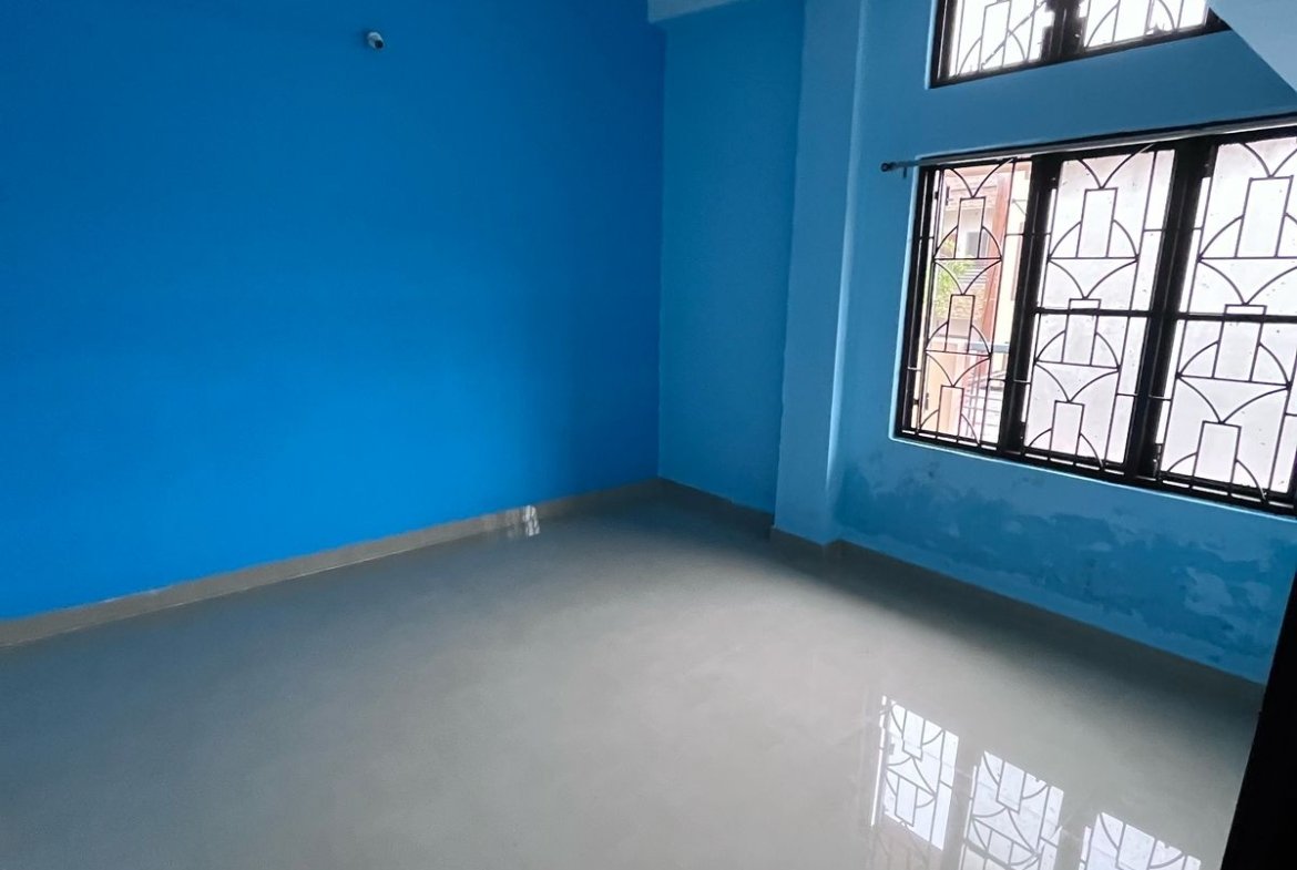 Affordable 3 BHK first-floor house for rent at Naliapool in Dibrugarh, featuring 1 bathroom and situated in a prime location