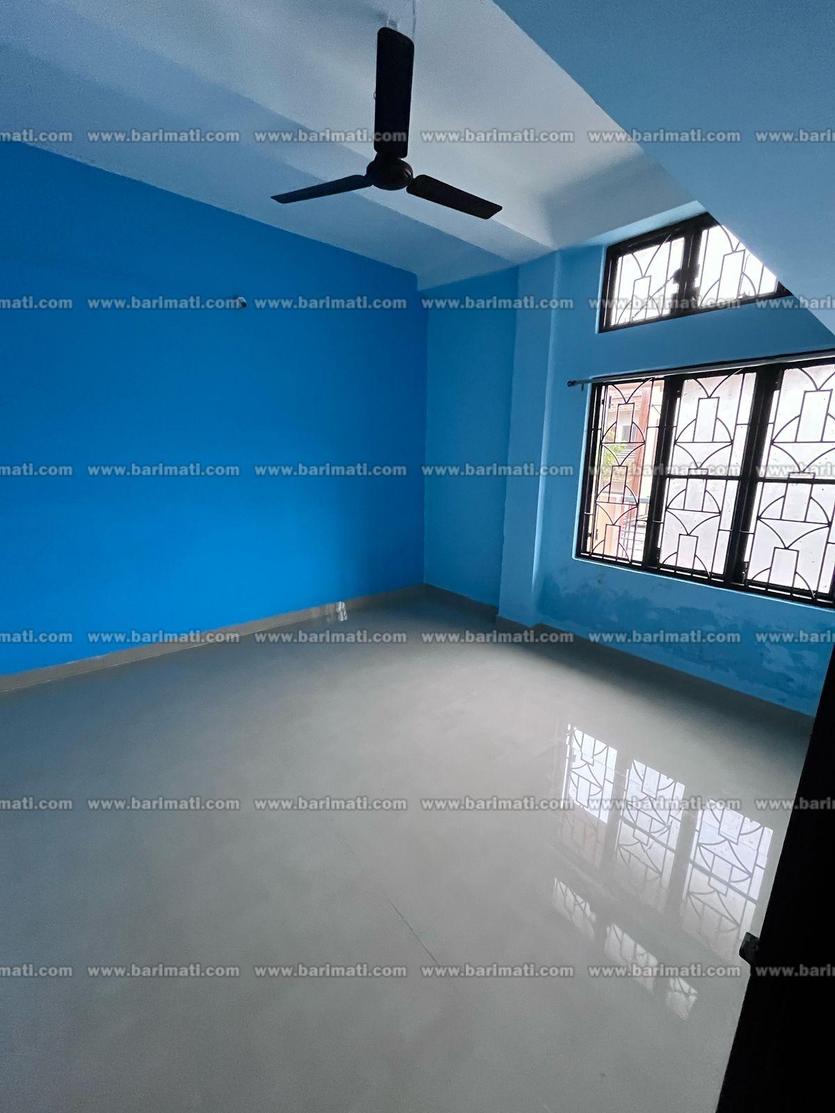 Affordable 3 BHK first-floor house for rent at Naliapool in Dibrugarh, featuring 1 bathroom and situated in a prime location