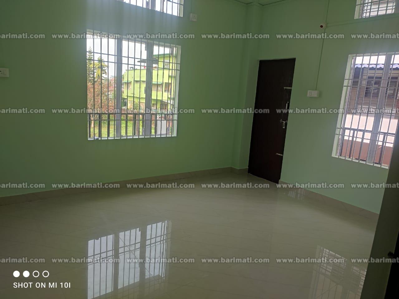 Well-ventilated 3BHK rental house at Milan Nagar, Dibrugarh, offering first-floor living, car parking, and a prime town location for Rs 10,000