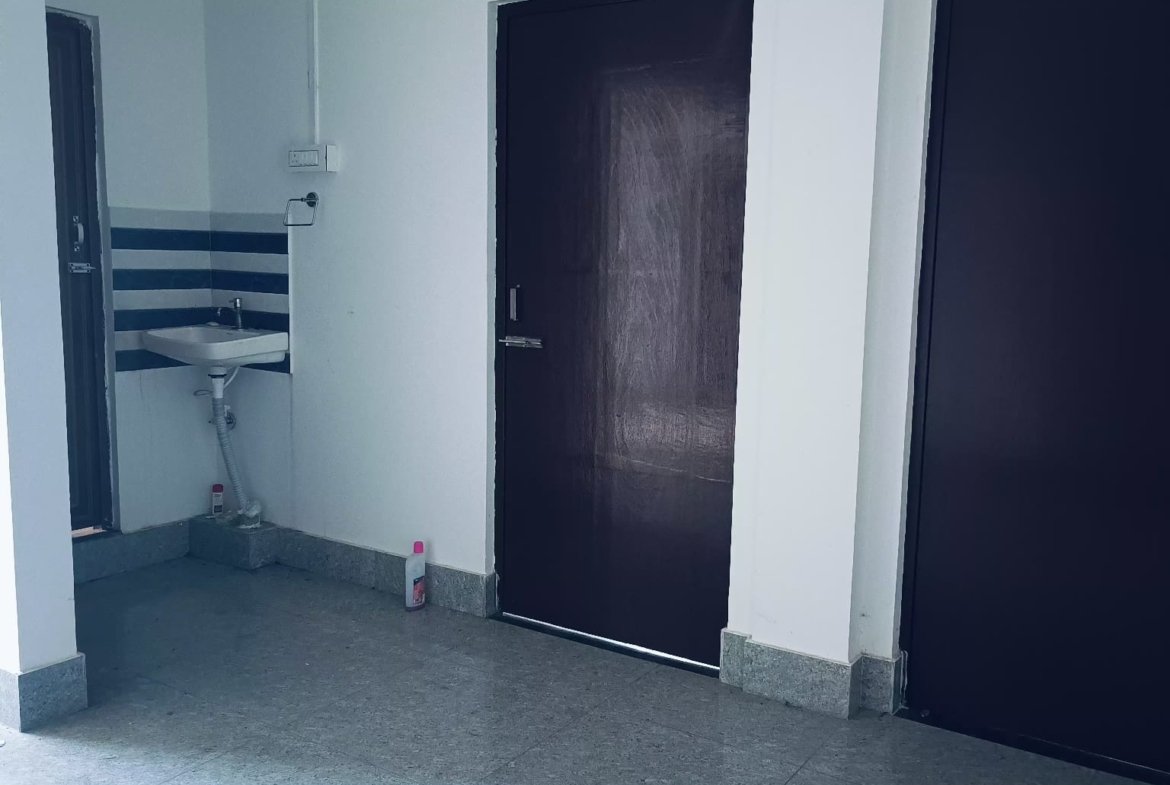 Beautifully designed 2 BHK house for rent at PN Road, with a well-planned layout, two bathrooms, car parking, and a vibrant yet peaceful neighborhood.