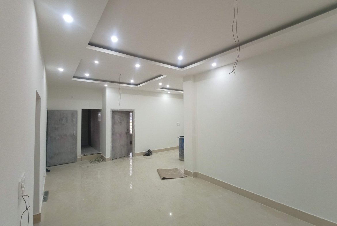 Spacious 3-bedroom rental on the 1st floor in Lokhra, Guwahati, priced below Rs 15,000, with two bathrooms and a dedicated car parking area in a top-notch neighborhood.