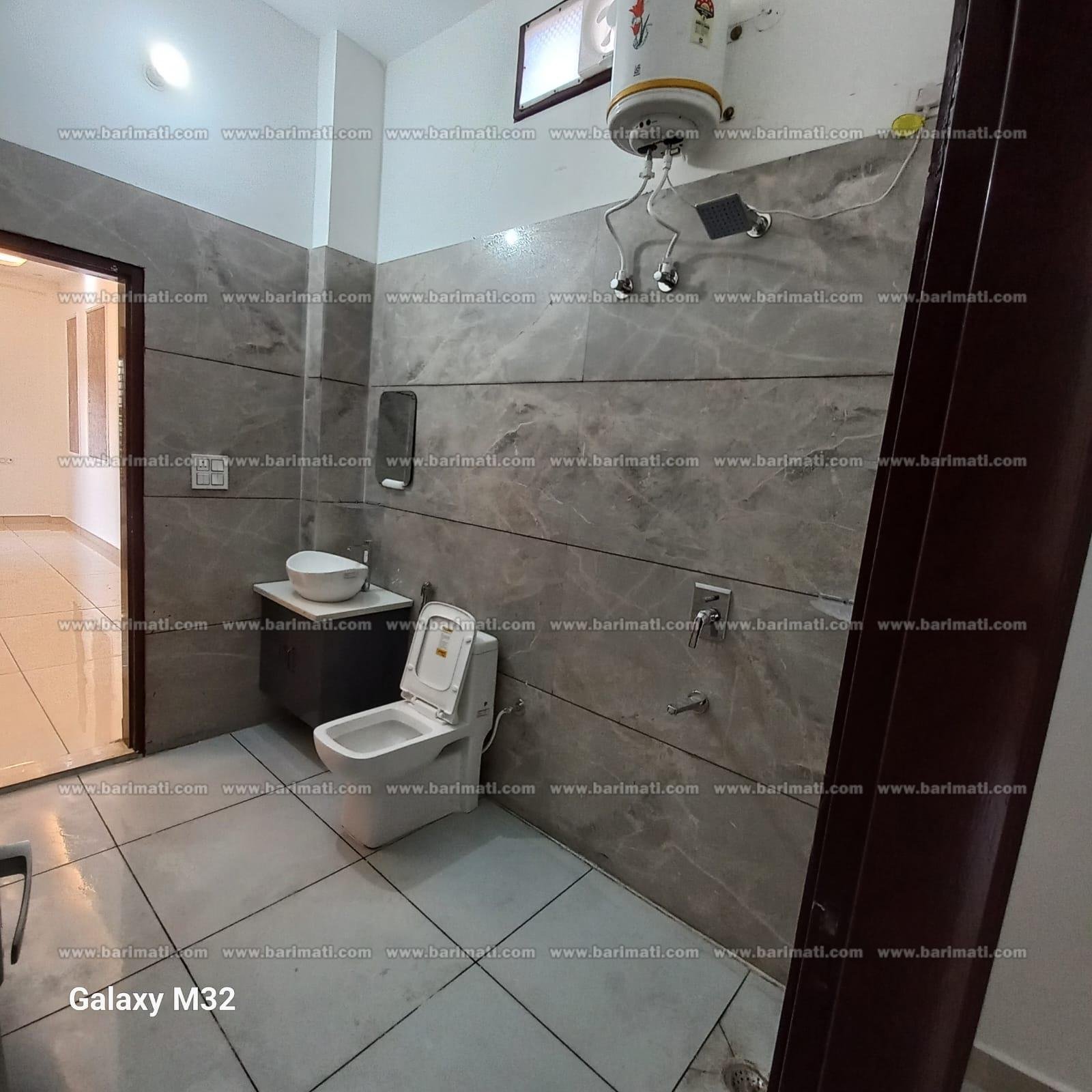 1 BHK house with big hall and large bedroom Banjarawala