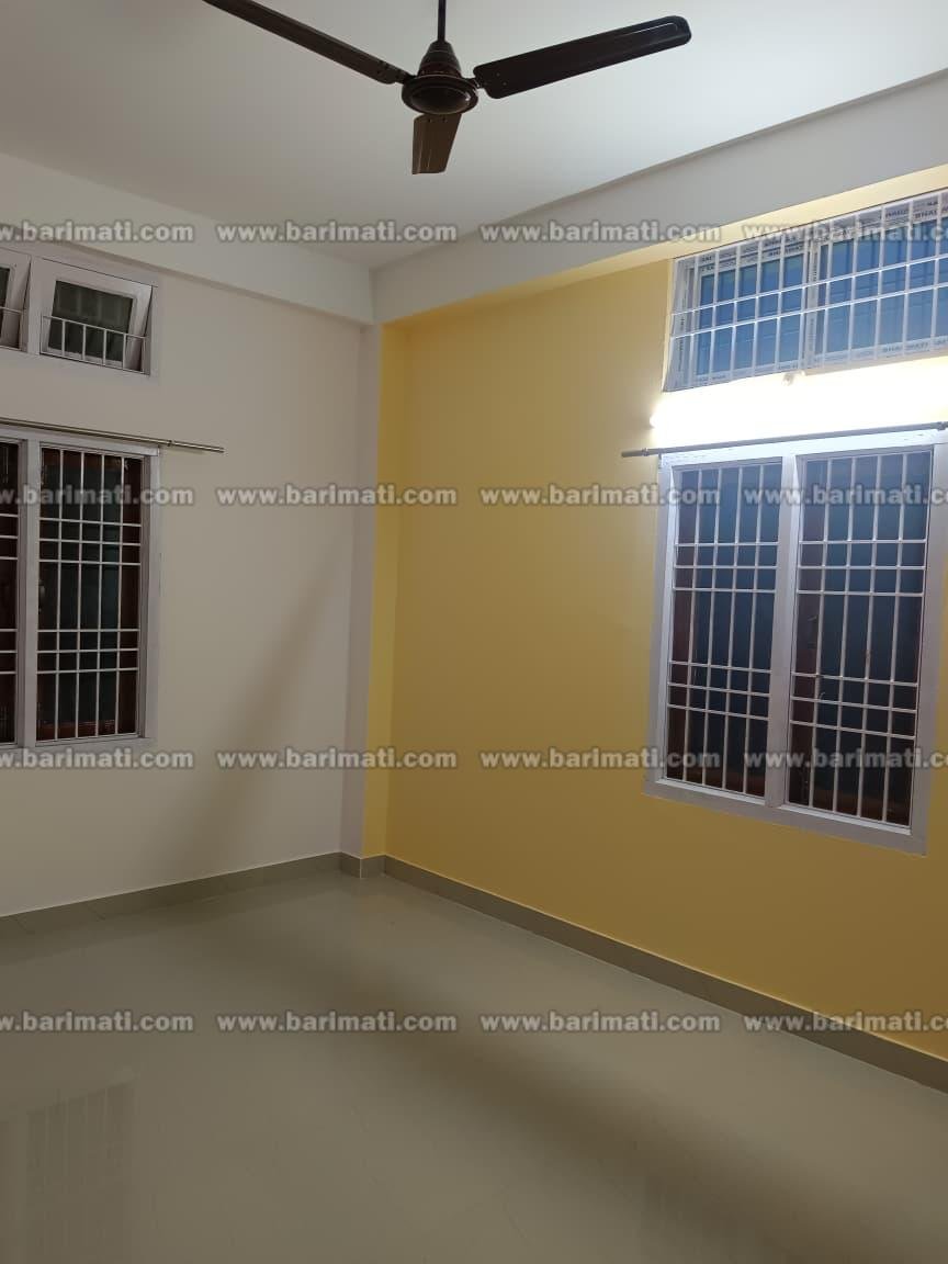Perfect house in Dibrugarh! Rent this 1 BHK in Chiring Chapori at the first floor. Includes car parking. Ideal low budget home for families/bachelors, just ₹10,000. Check DIB309.