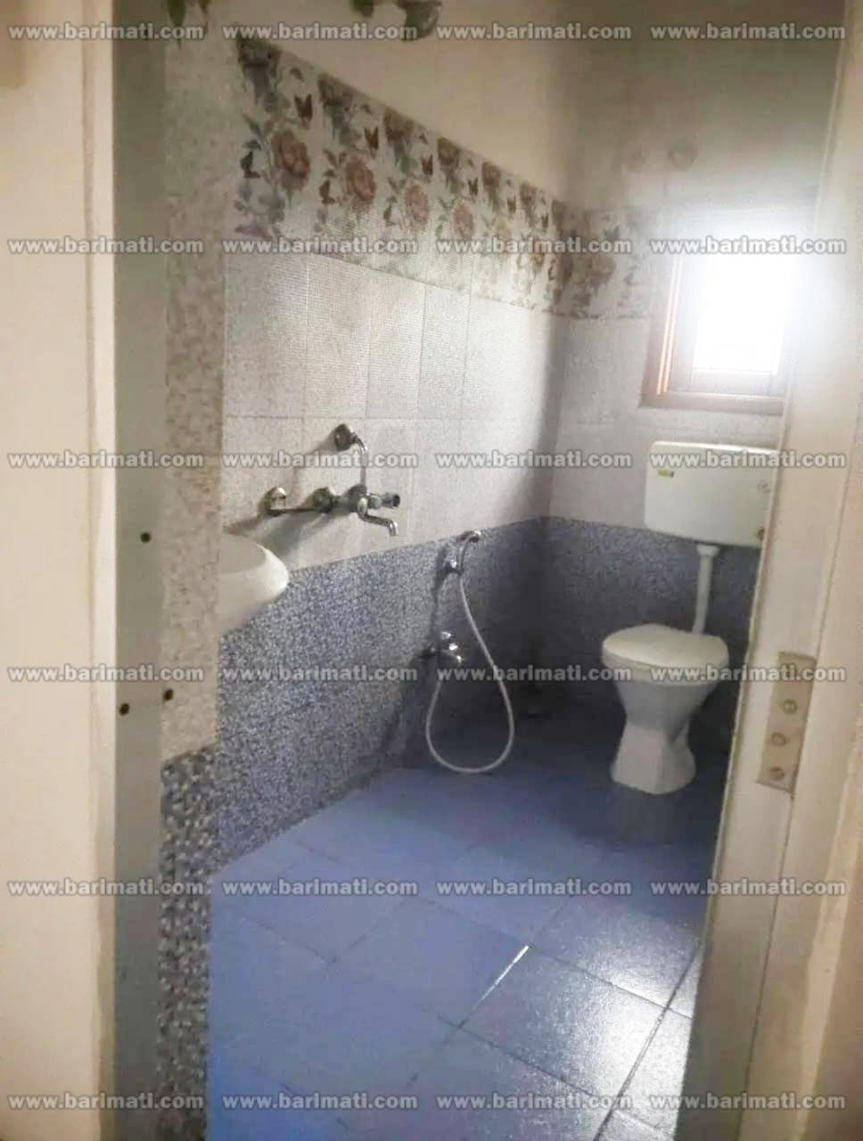 Spacious 1 Bedroom + Drawing Room house for rent in Jyoti Nagar, Dibrugarh. 1st floor unit with kitchen and balcony. Excellent location near AMC. Property ID Dib317.