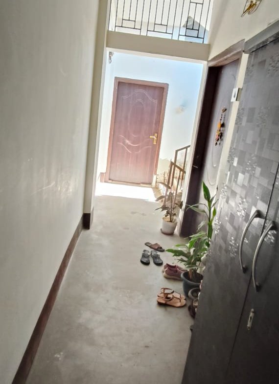 Affordable and convenient 1 BHK house for rent in Jyoti Nagar, Dibrugarh. 1st floor rental near AMC, ideal for single occupants or doctors. Property ID Dib317.