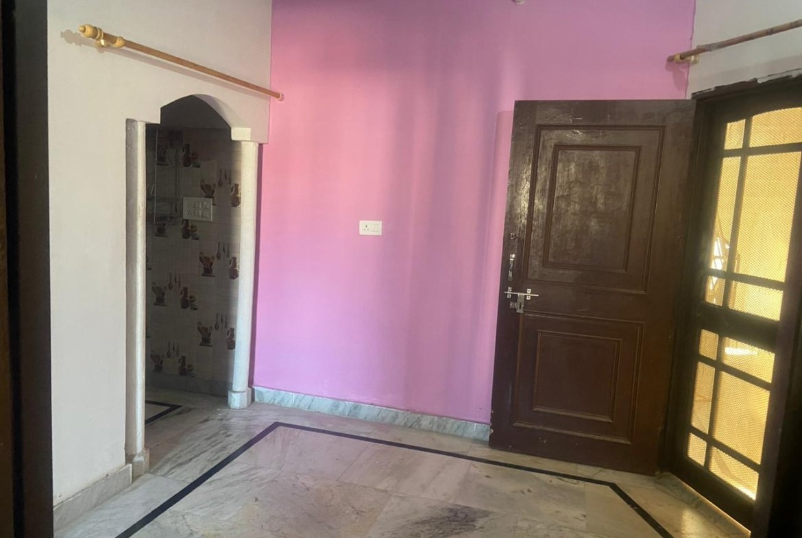 independent 1 bhk house for rent in gulshan vihar dehradun first floor with parking id doon46