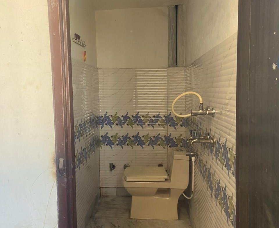 12000 rupees monthly rent 1 bhk independent house dehradun gulshan vihar with vehicle parking