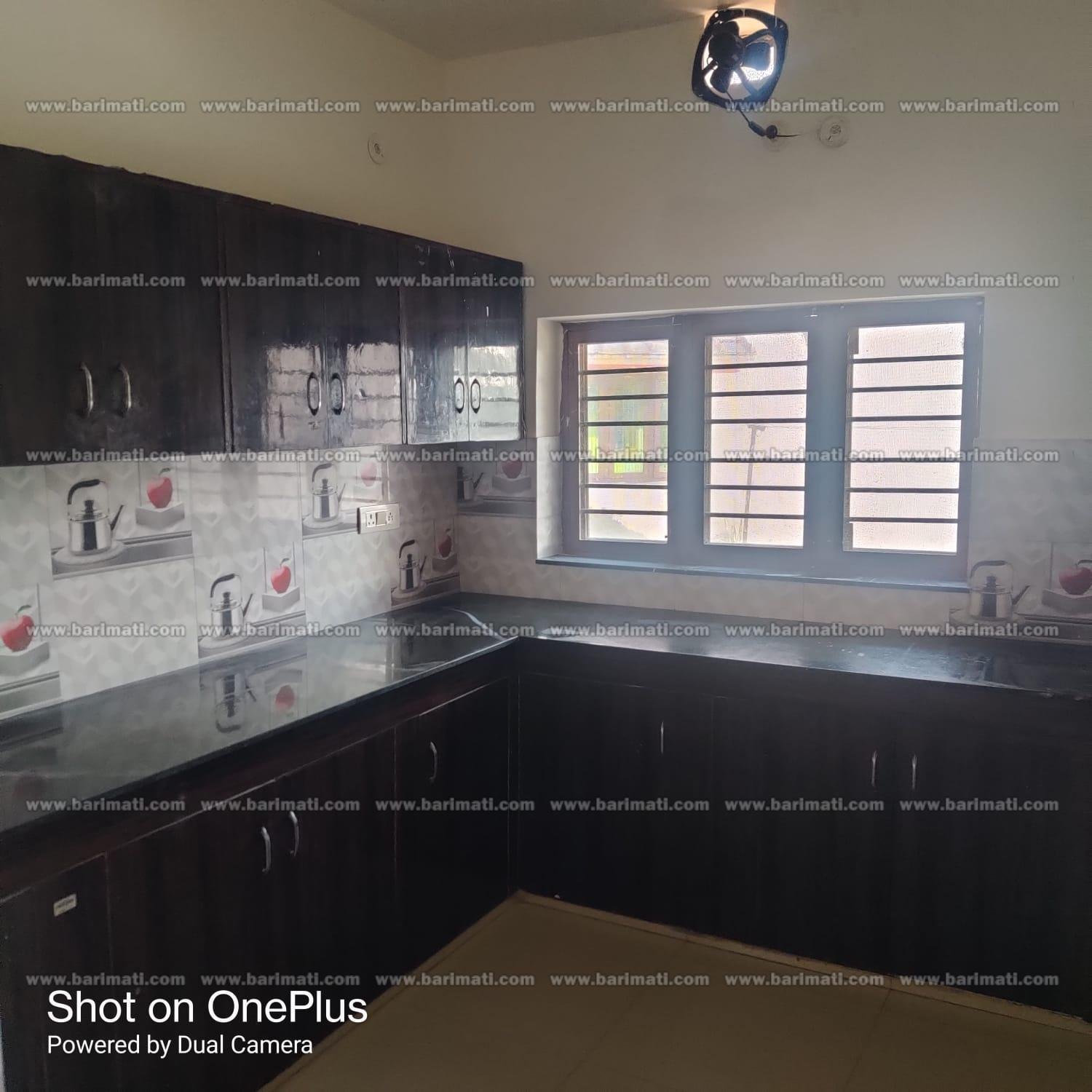 spacious 2 bhk house with car parking sainik colony dehradun suitable for working professionals