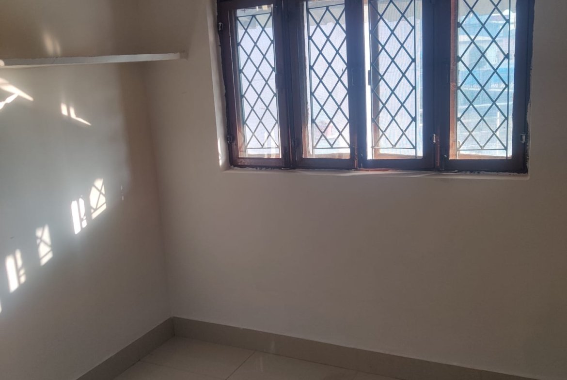 peaceful 2 bhk rental home sainik colony dehradun for families and professionals with parking